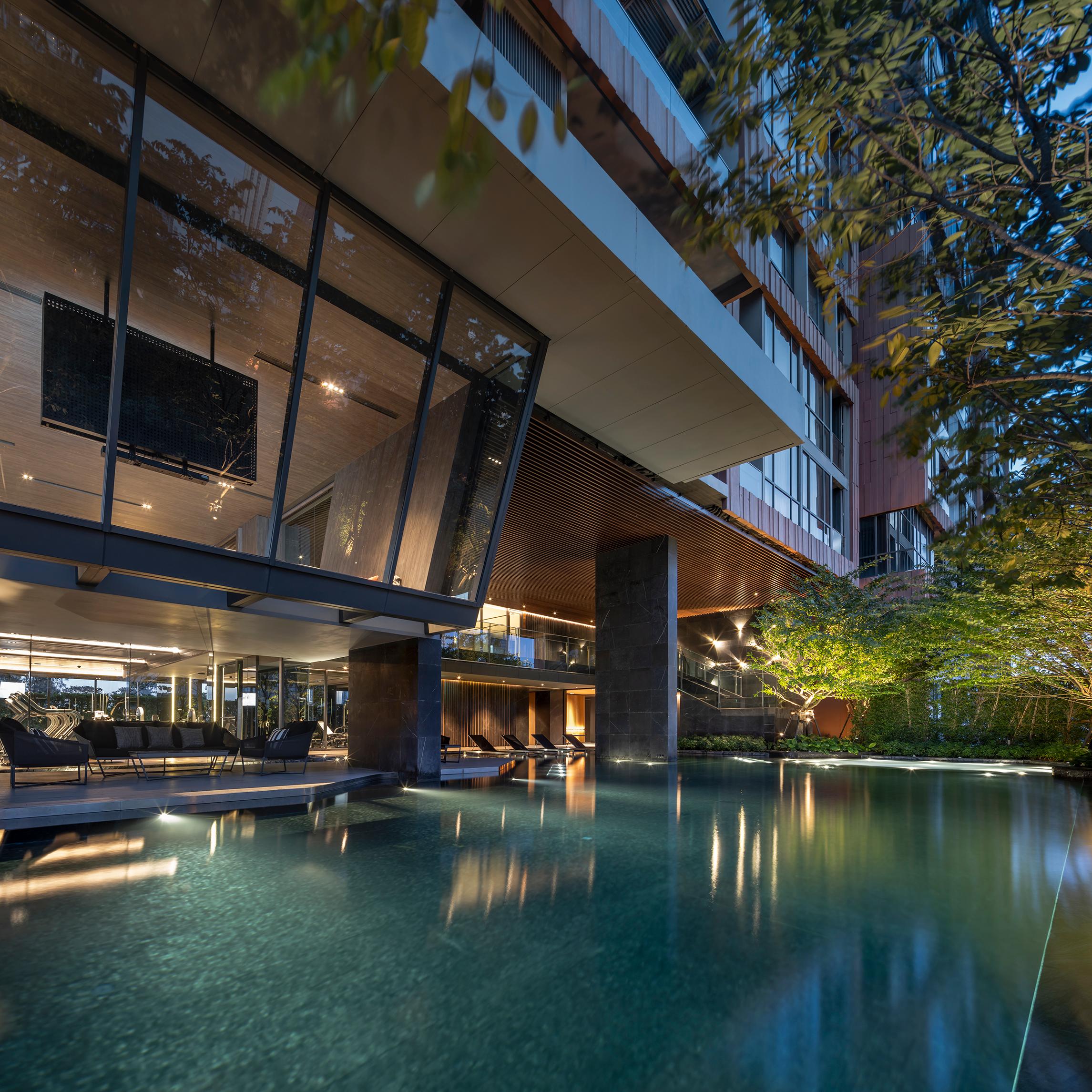 the-room-sukhumvit-38